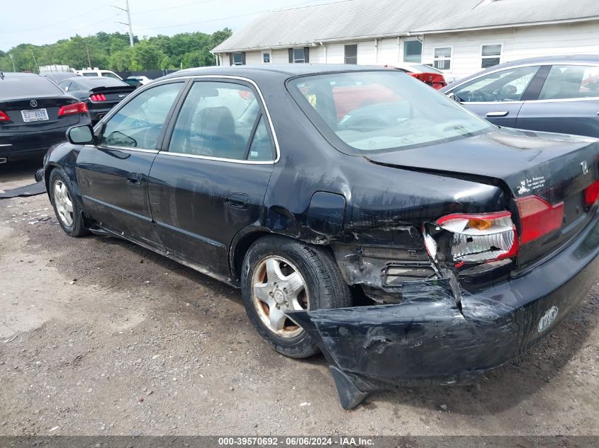 2000 Honda Accord 3.0 Ex VIN: 1HGCG1650YA061521 Lot: 39570692