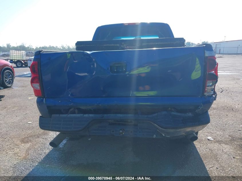 2003 Chevrolet Silverado 1500 Ls VIN: 2GCEC19V331114598 Lot: 39570945