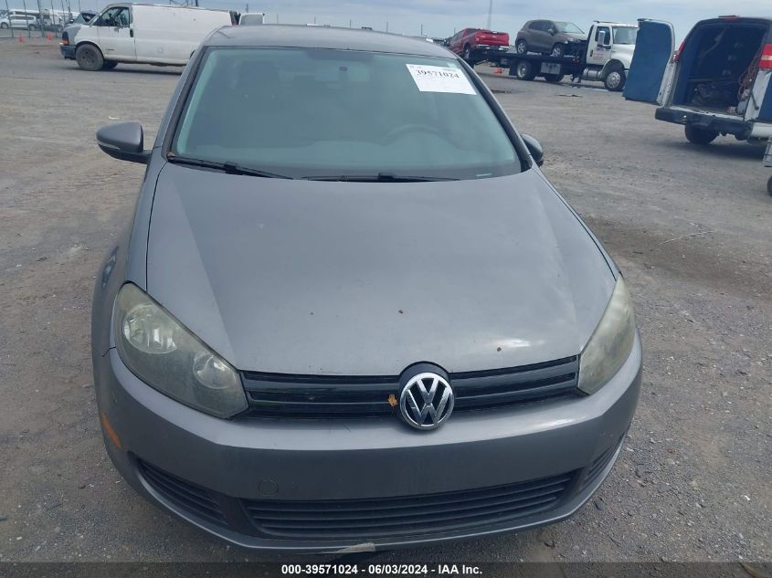 2011 Volkswagen Golf 2.5L 2-Door VIN: WVWAA7AJ9BW009510 Lot: 39571024