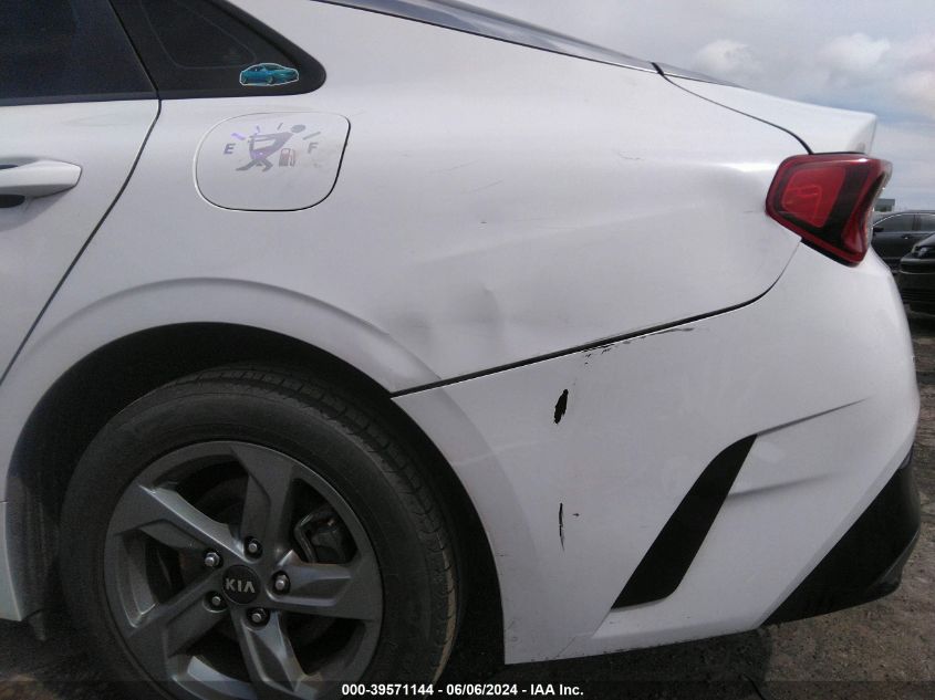 2021 Kia K5 Lxs VIN: 5XXG14J27MG015571 Lot: 39571144