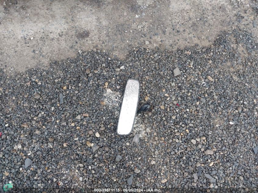 2007 Hyundai Entourage Gls/Limited/Se VIN: KNDMC233776020120 Lot: 39571175