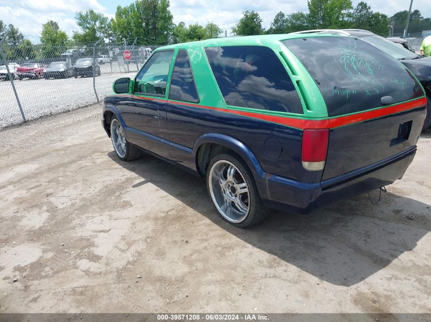 2000 Chevrolet Blazer VIN: 1GNCS18W2YK169000 Lot: 39571208