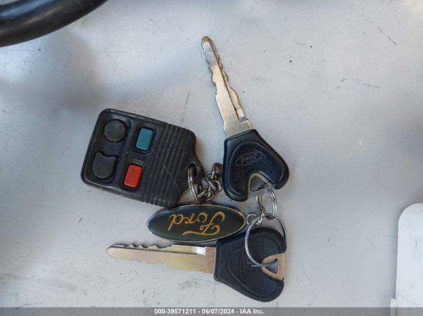 2002 Ford Escort Zx2 VIN: 3FAFP11352R187197 Lot: 39571211