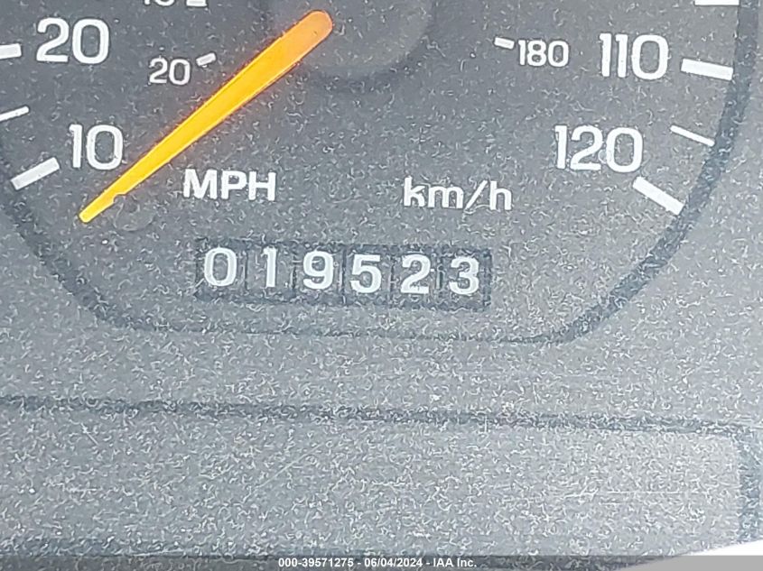 1998 Ford Mustang VIN: 1FAFP4047WF164115 Lot: 39571275