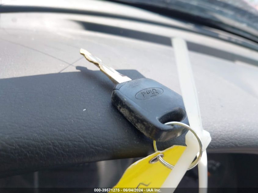 1998 Ford Mustang VIN: 1FAFP4047WF164115 Lot: 39571275