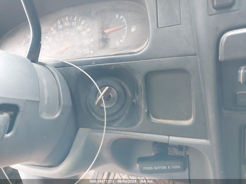 1996 Toyota Tacoma VIN: 4TANL42N2TZ111707 Lot: 39571313