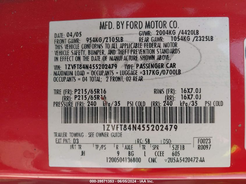2005 Ford Mustang VIN: 1ZVFT84N455202479 Lot: 39571353