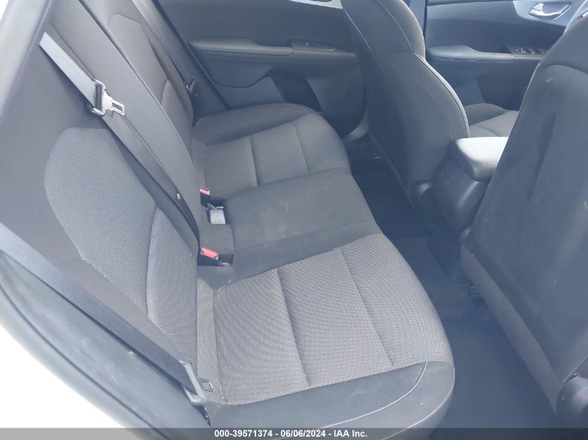 2023 Kia Forte Lxs VIN: 3KPF24ADXPE609322 Lot: 39571374