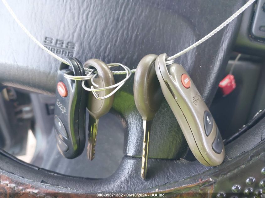 2003 Jeep Grand Cherokee Laredo VIN: 1J4GX48S13C518610 Lot: 39571382