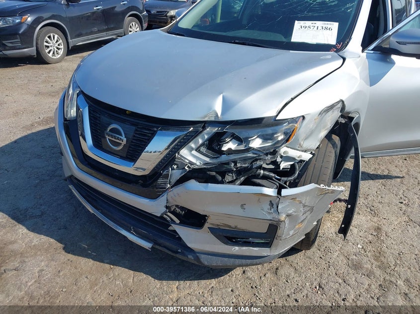 2017 Nissan Rogue Sl VIN: 5N1AT2MT0HC777473 Lot: 39571386
