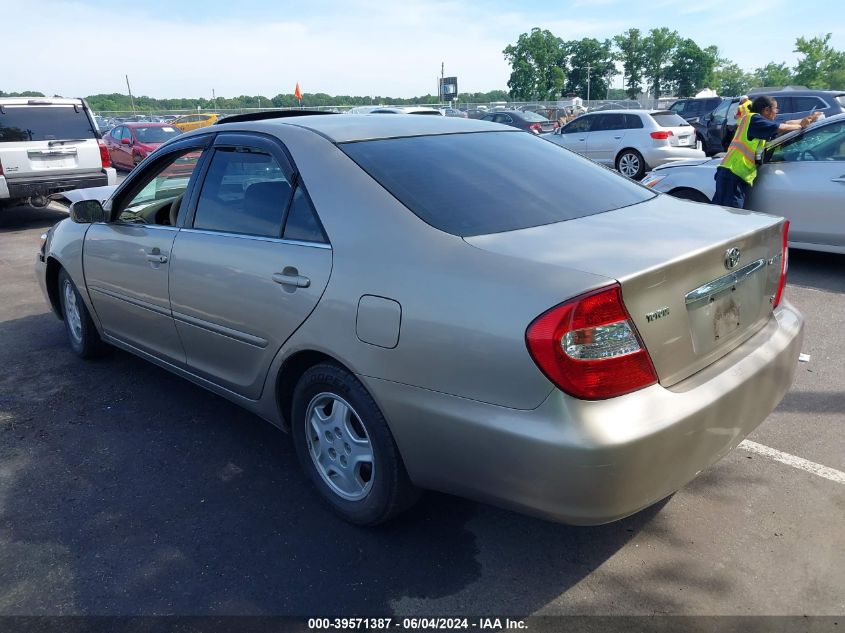 2002 Toyota Camry Le V6 VIN: 4T1BF32K22U538360 Lot: 39571387