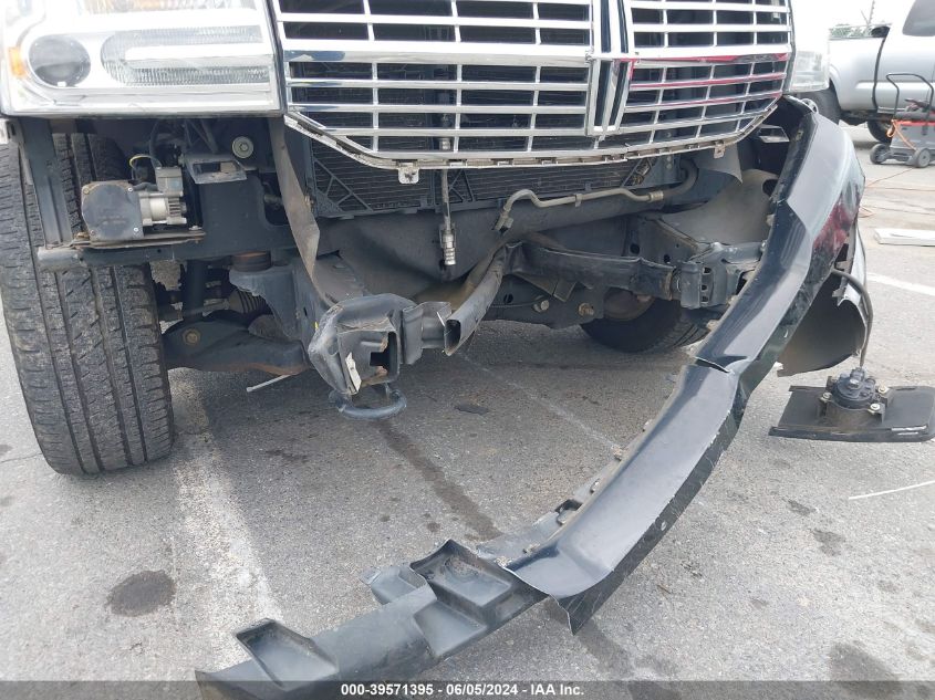 2009 Lincoln Navigator VIN: 5LMFU28539LJ00155 Lot: 39571395