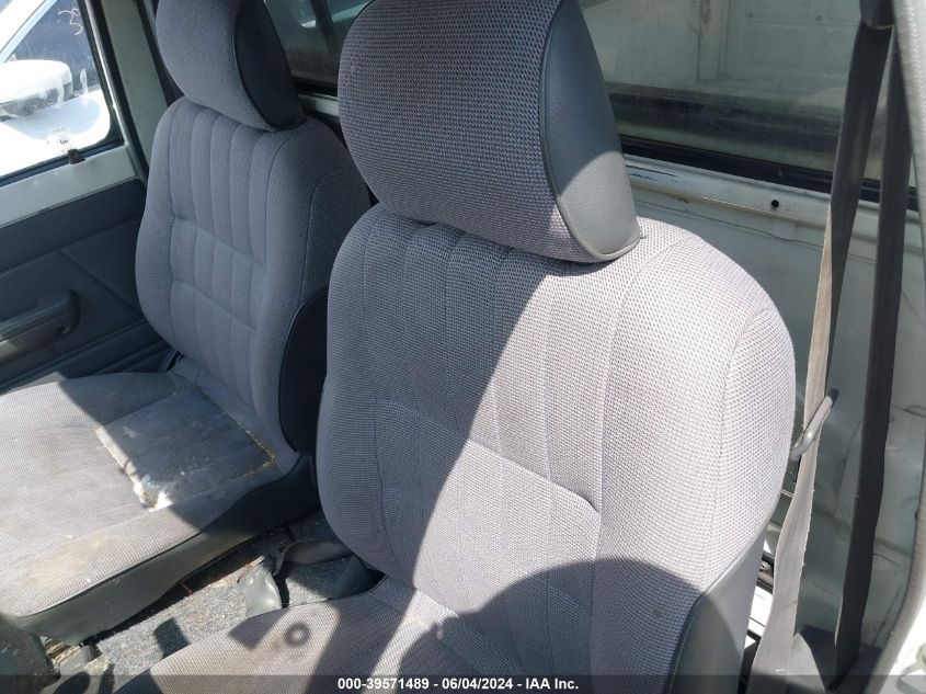 1993 Toyota Pickup 1/2 Ton Short Wheelbase VIN: JT4RN81A7P5164759 Lot: 39571489