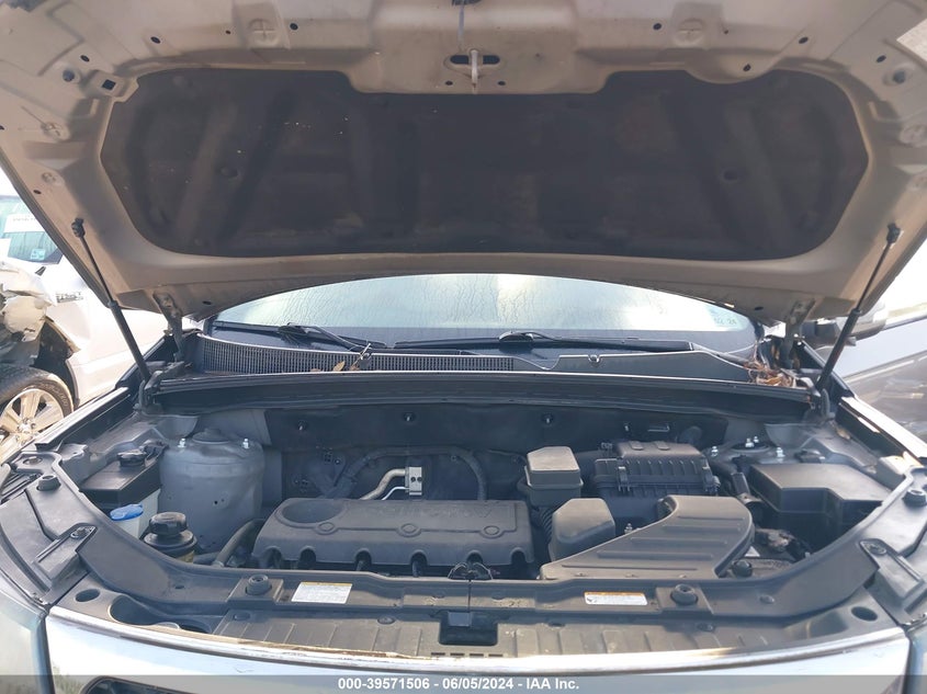 2011 Kia Sorento Lx VIN: 5XYKT3A18BG126533 Lot: 39571506