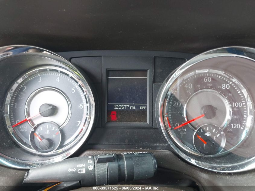 2014 CHRYSLER TOWN & COUNTRY TOURING - 2C4RC1BG1ER246762