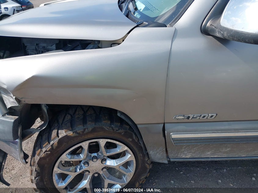 2000 Chevrolet Silverado 1500 Ls VIN: 2GCEK19T4Y1164130 Lot: 39571619