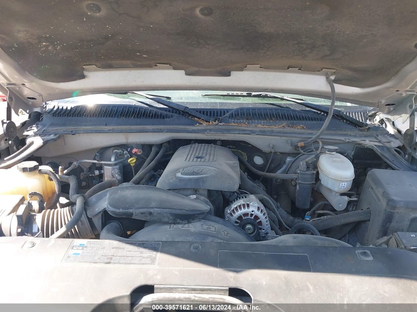 2004 Chevrolet Silverado 1500 Ls VIN: 2GCEK13T841321032 Lot: 39571621