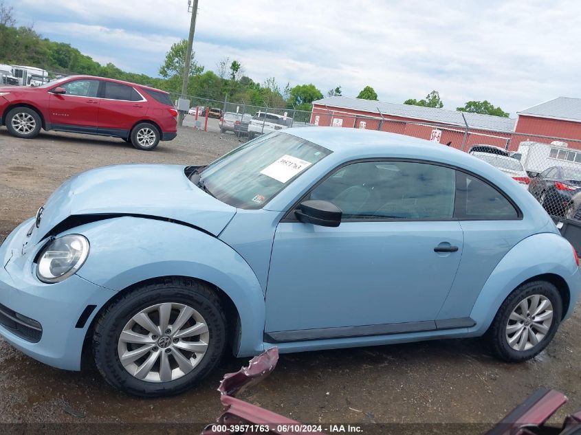 2015 Volkswagen Beetle 1.8T Fleet Edition VIN: 3VWF17AT5FM638692 Lot: 39571763