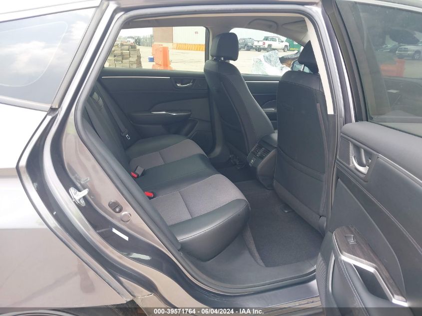 2018 Honda Clarity Plug-In Hybrid VIN: JHMZC5F18JC004369 Lot: 39571764