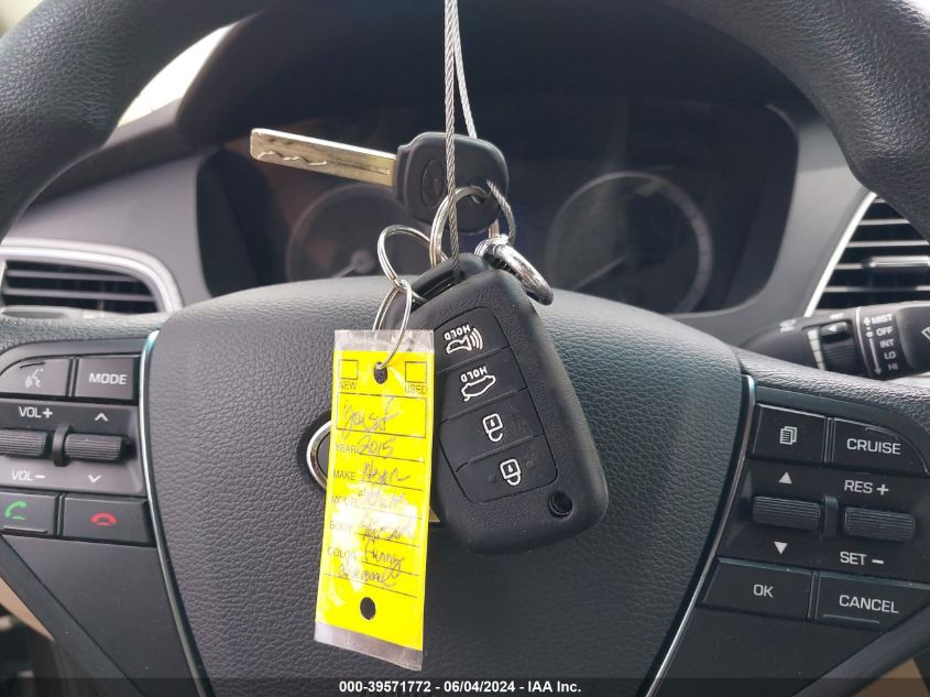 2015 Hyundai Sonata Se VIN: 5NPE24AF5FH067506 Lot: 39571772