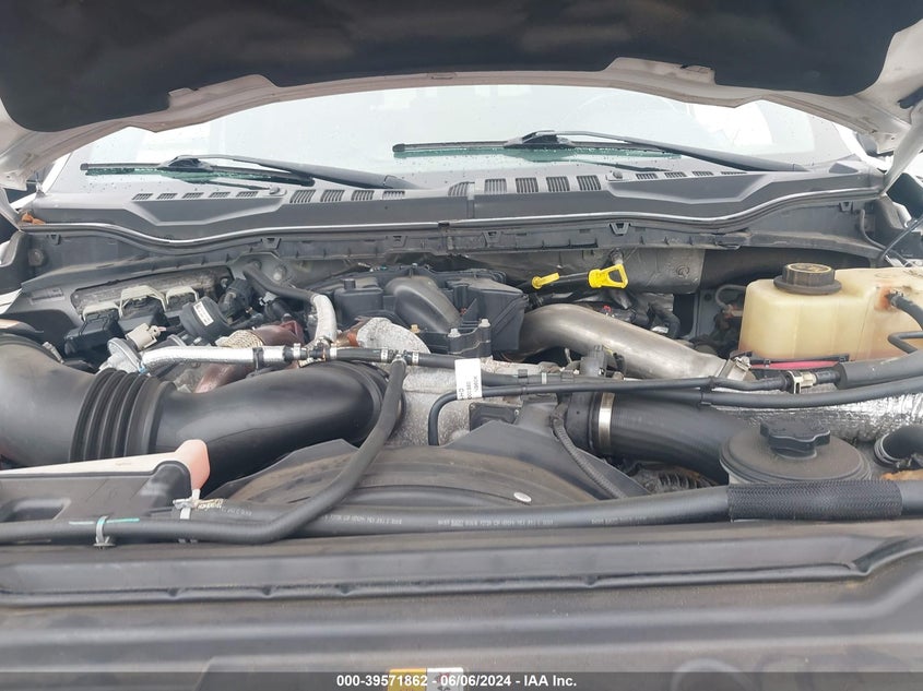 2017 Ford F-450 Platinum VIN: 1FT8W4DT9HEB73141 Lot: 39571862