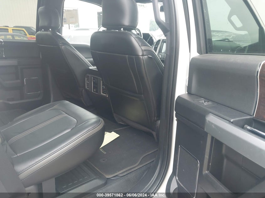 2017 Ford F-450 Platinum VIN: 1FT8W4DT9HEB73141 Lot: 39571862