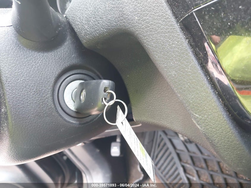 2019 Nissan Rogue Sport S VIN: JN1BJ1CR4KW622318 Lot: 39571893