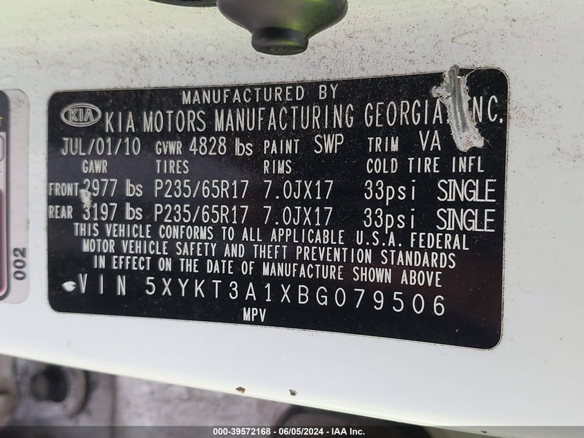 2011 Kia Sorento Lx VIN: 5XYKT3A1XBG079506 Lot: 39572168