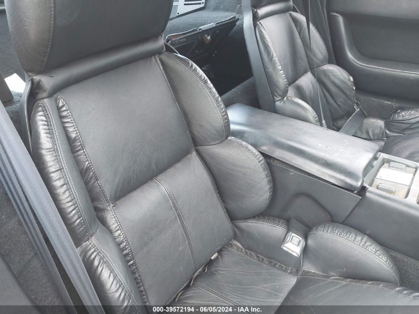 1990 Chevrolet Corvette VIN: 1G1YY2381L5118292 Lot: 39572194