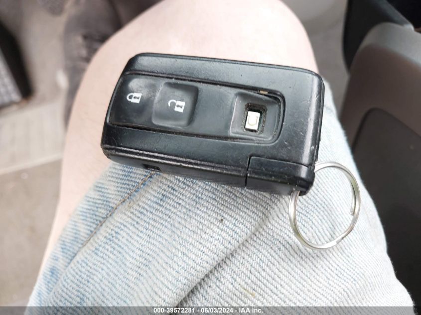 2006 Toyota Prius VIN: JTDKB20U167500377 Lot: 39572281