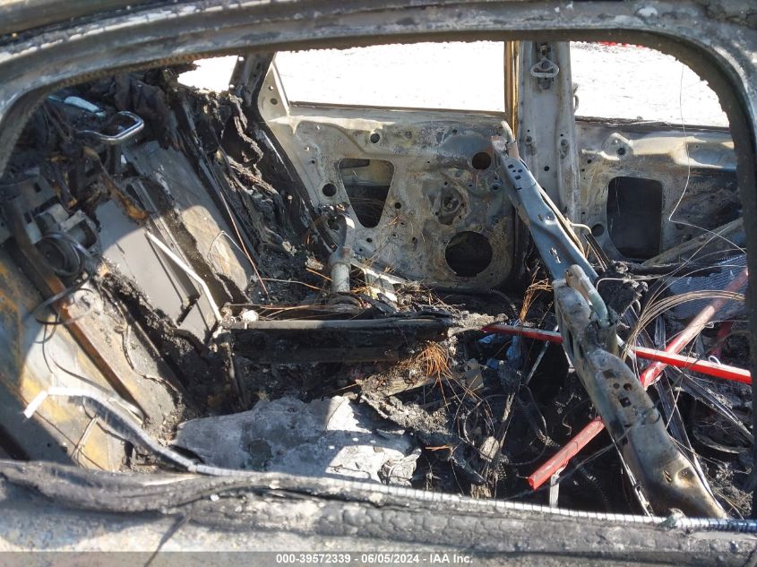 2012 Audi A4 2.0T Premium VIN: WAUKFAFL6CA097814 Lot: 39572339