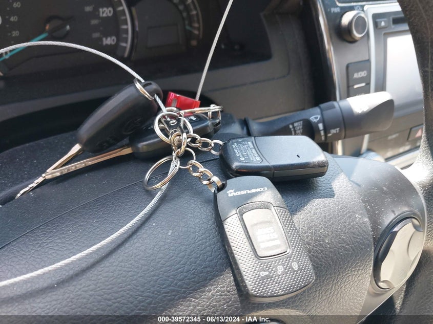 2014 Toyota Camry Le VIN: 4T4BF1FK8ER414070 Lot: 39572345