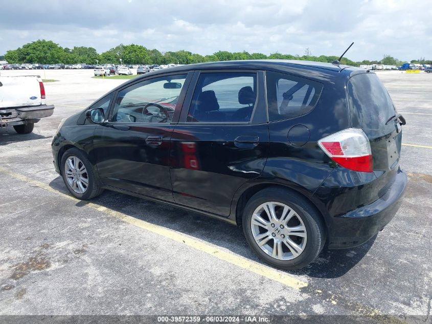 2009 Honda Fit VIN: JHMGE882X9C004684 Lot: 39572359