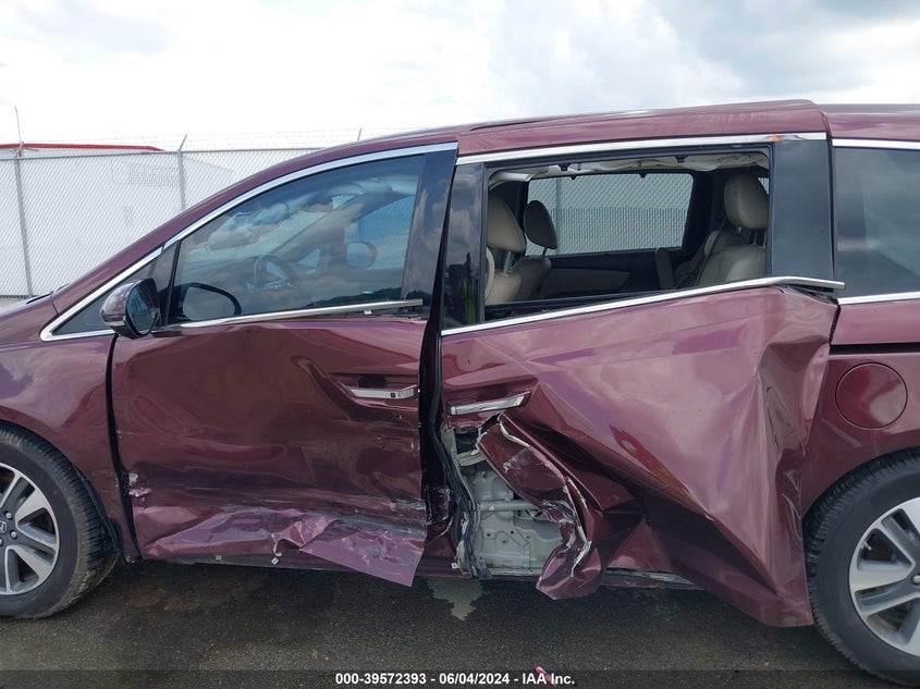 2014 Honda Odyssey Touring/Touring Elite VIN: 5FNRL5H97EB094305 Lot: 39572393