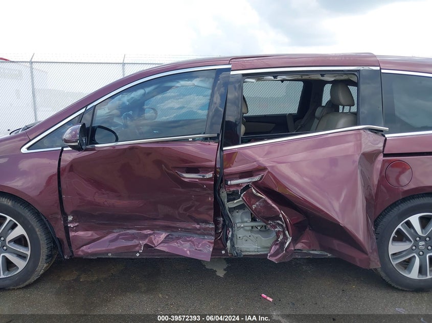 2014 Honda Odyssey Touring/Touring Elite VIN: 5FNRL5H97EB094305 Lot: 39572393