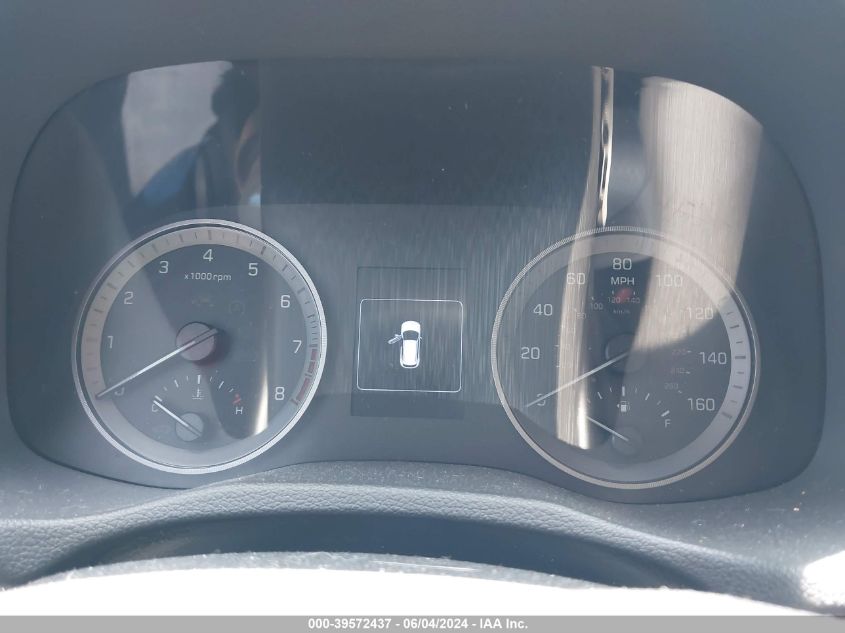 2016 HYUNDAI TUCSON LIMITED/SPORT AND ECO/SE - KM8J33A44GU202157