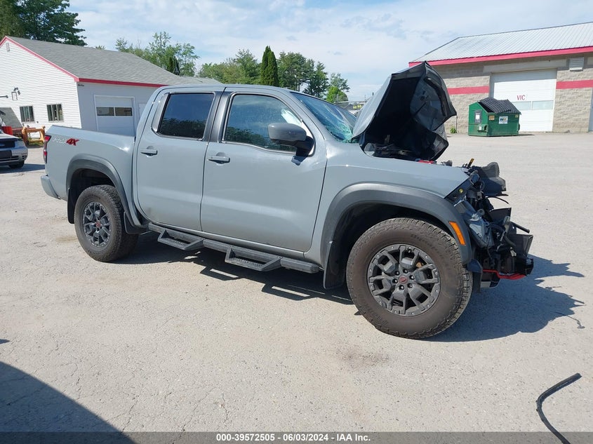 NISSAN FRONTIER PRO-4X 4X4 2024