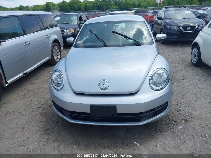 2012 Volkswagen Beetle 2.5L VIN: 3VWJP7AT8CM665146 Lot: 39572517