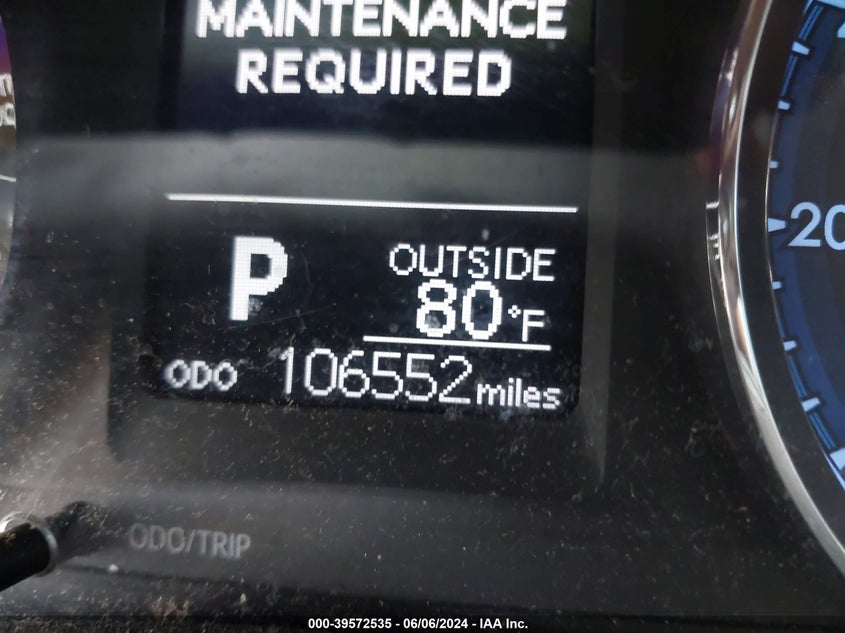 2017 Toyota Corolla Le VIN: 2T1BURHE1HC846494 Lot: 39572535