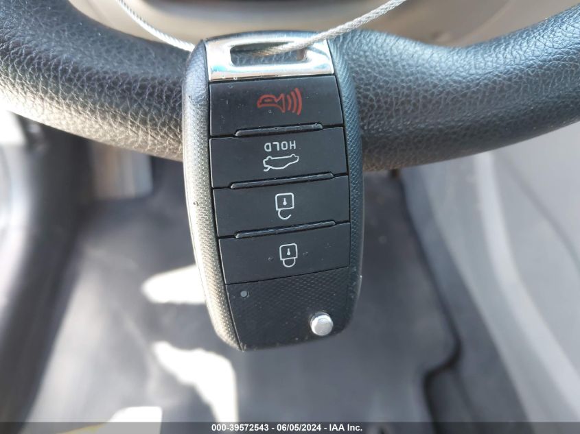 2017 Kia Forte Lx VIN: 3KPFK4A70HE030268 Lot: 39572543