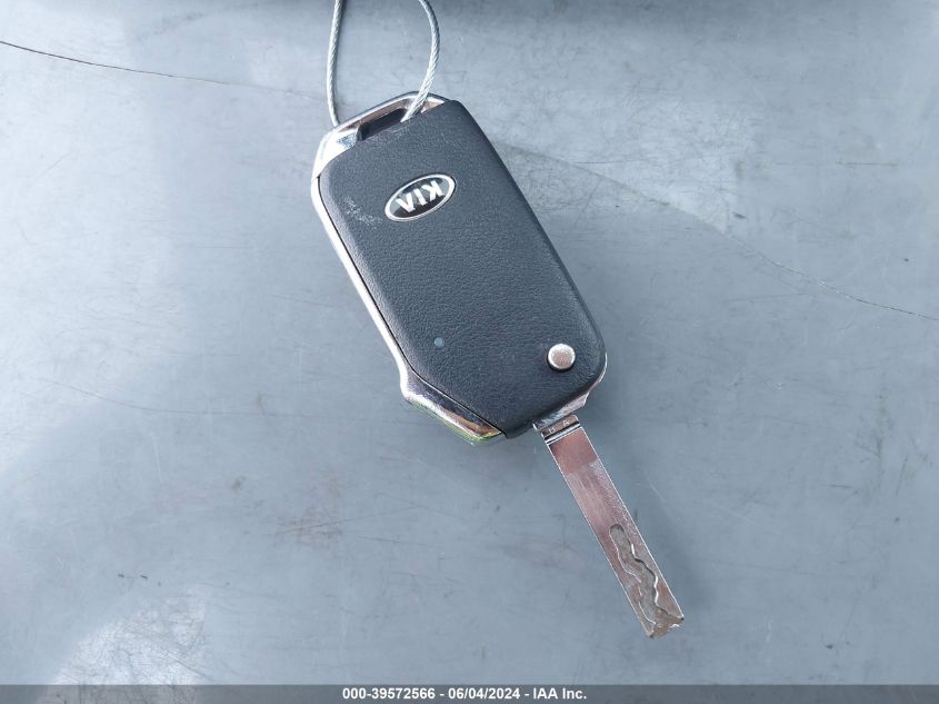 2019 Kia Forte Lxs VIN: 3KPF24AD0KE086126 Lot: 39572566