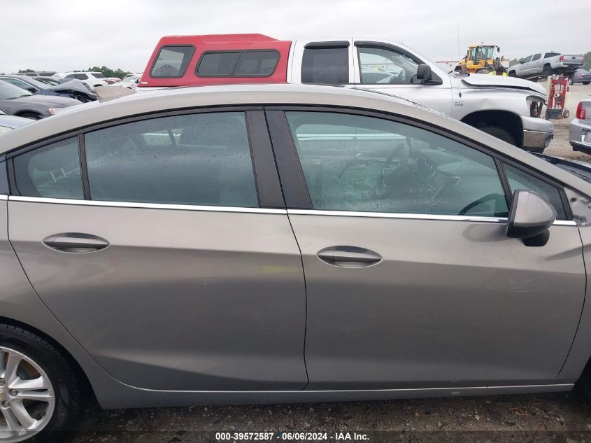 2017 Chevrolet Cruze Lt Auto VIN: 1G1BE5SM1H7121431 Lot: 39572587