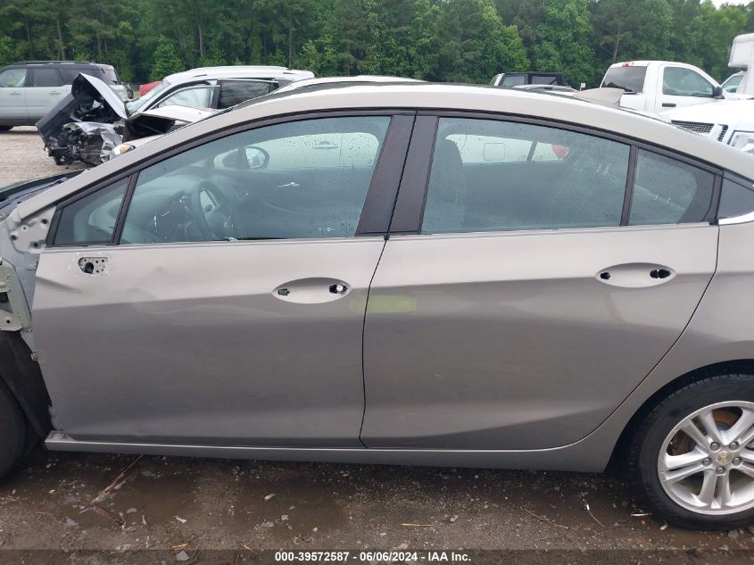 2017 Chevrolet Cruze Lt Auto VIN: 1G1BE5SM1H7121431 Lot: 39572587