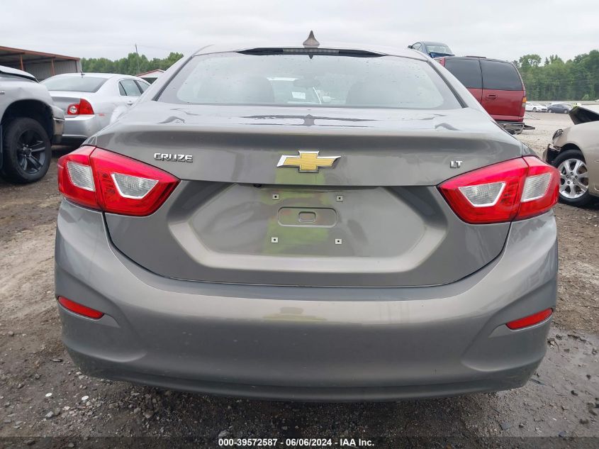 2017 Chevrolet Cruze Lt Auto VIN: 1G1BE5SM1H7121431 Lot: 39572587