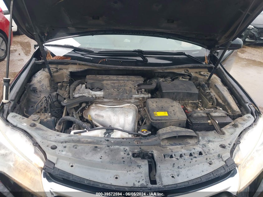 2015 Toyota Camry Le VIN: 4T4BF1FK2FR462469 Lot: 39572594