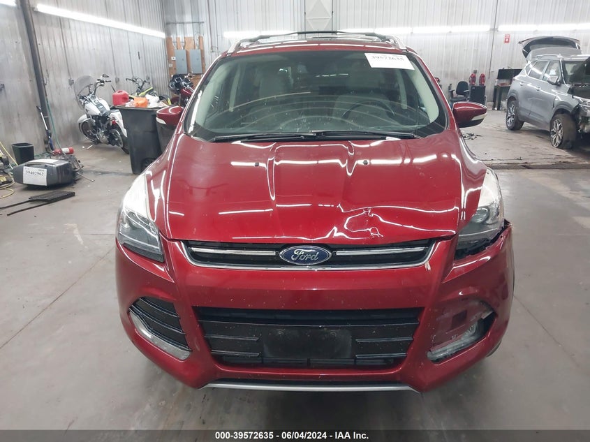 2015 Ford Escape Titanium VIN: 1FMCU9J91FUC62657 Lot: 39572635