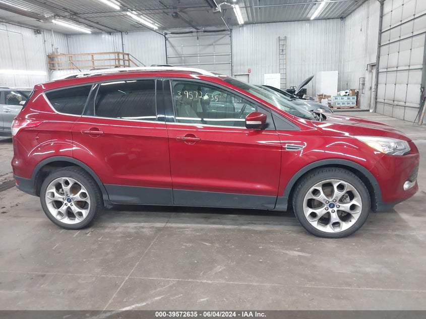 2015 Ford Escape Titanium VIN: 1FMCU9J91FUC62657 Lot: 39572635