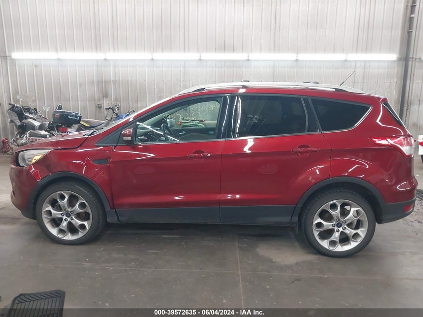 2015 Ford Escape Titanium VIN: 1FMCU9J91FUC62657 Lot: 39572635