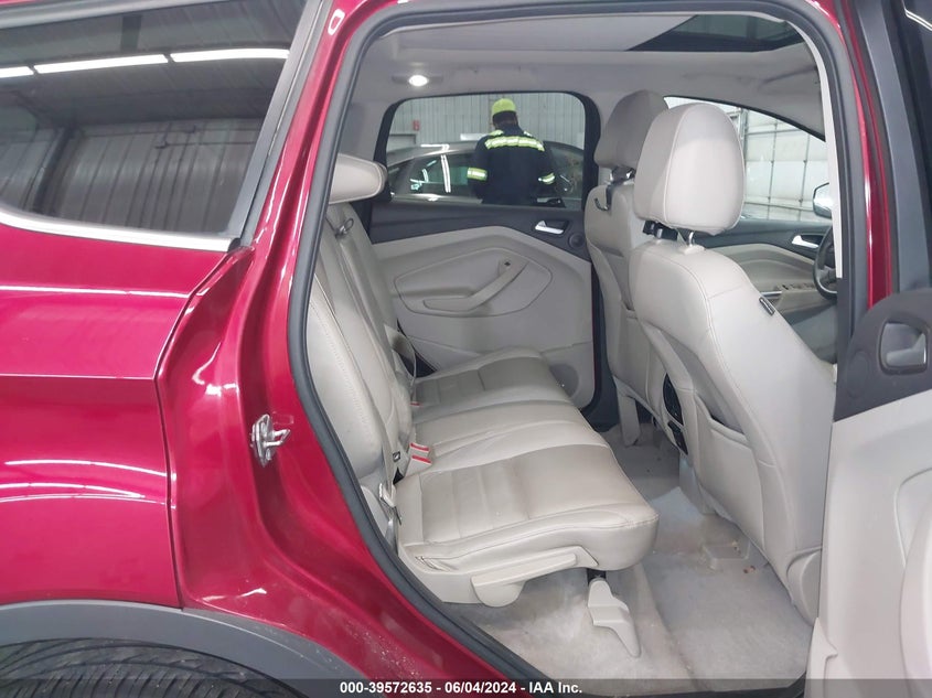 2015 Ford Escape Titanium VIN: 1FMCU9J91FUC62657 Lot: 39572635