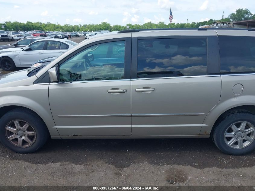 2009 Chrysler Town & Country Touring VIN: 2A8HR54159R579250 Lot: 39572667